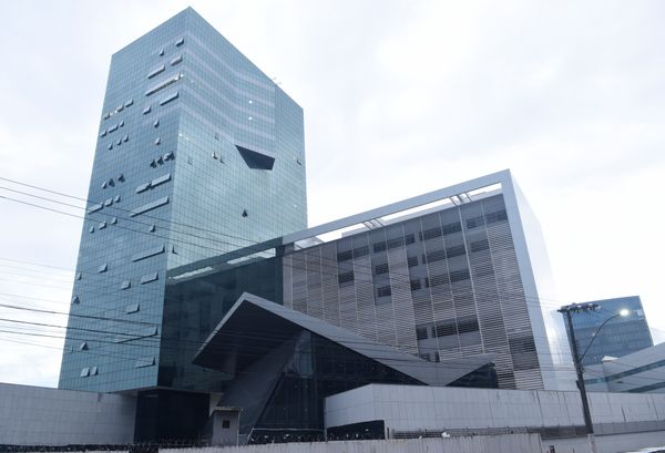 TRT-ES inaugura nova sede com seis anos de atraso