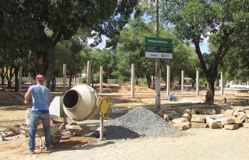 Obras avançam na praça de Ibituba, sonho da comunidade que se torna realidade