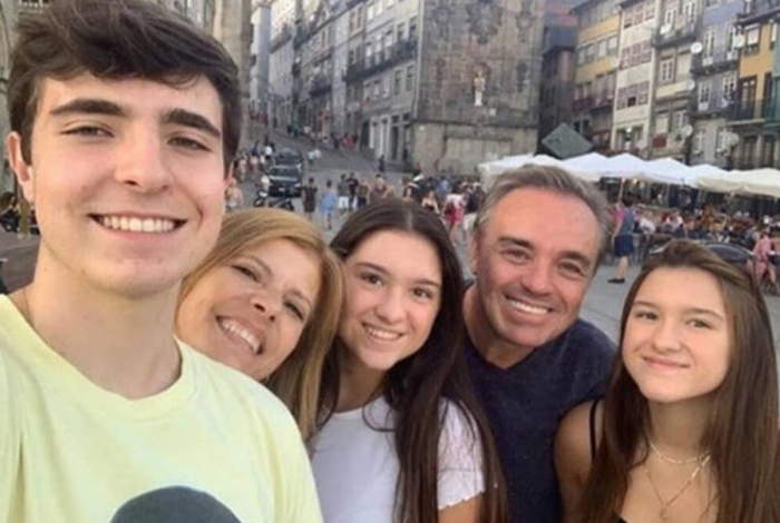 Filhos de Gugu dizem que Rose Miriam está contra eles e influenciada por terceiros