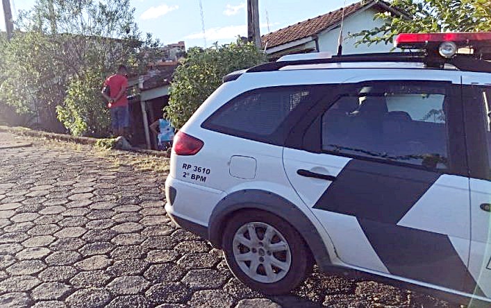 Corpo de mulher é encontrado sem vida na varanda de casa em São Gabriel da Palha