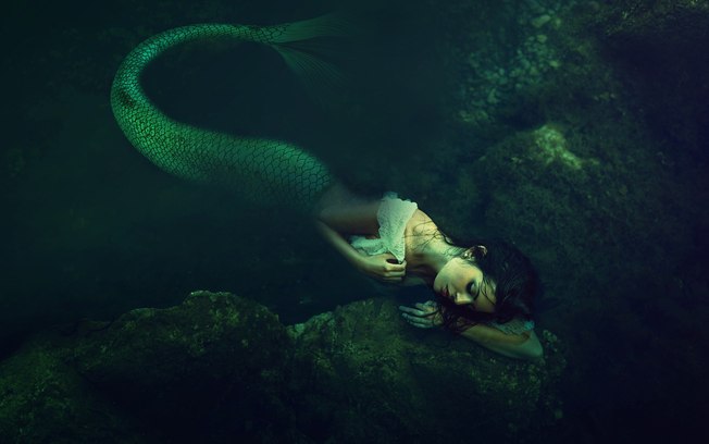 “Sereia congelada” é encontrada na Antártida através de imagens do Google
