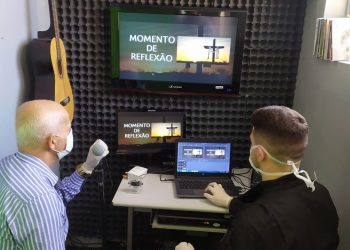 Presos em unidade de Barra de São Francisco contam com assistência religiosa via tv interna