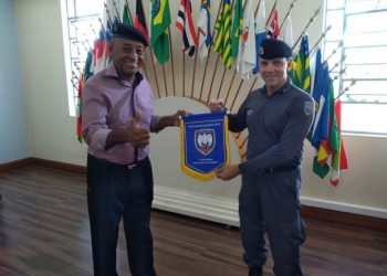 Polícia Militar do Espírito Santo presta homenagem aos veteranos