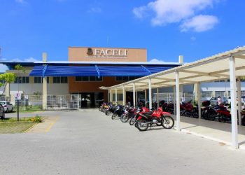 Estudo da FGV e OAB aponta curso de Direito da Faceli entre os 100 melhores do Brasil