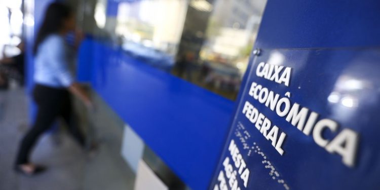 Liberação do FGTS e pagamento do auxílio emergencial de R$ 600. Saiba se você tem direito!