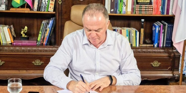 Governo do Estado acerta ao simplificar procedimentos no cadastro de contribuintes do ICMS 1 Deputados Enzo e Raquel testam positivo para Covid-19
