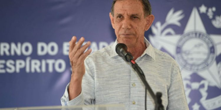 Prefeito de Castelo reduz o próprio salário e os dos secretários 1 Prefeito de Castelo reduz o próprio salário e os dos secretários