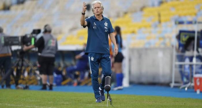 Jesus está inclinado a deixar o Flamengo para comandar o Benfica