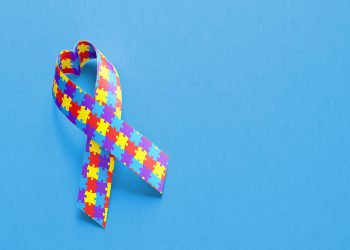 PL retira prazo de validade de laudo de autismo
