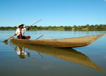 Fundação Renova cancela auxílio financeiro a pescadores do Estado