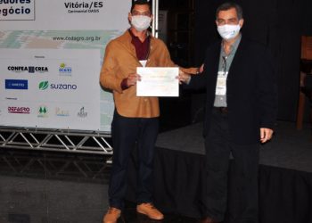 Revista Procampo é homenageada em Encontro de Empreendedores do Agronegócio