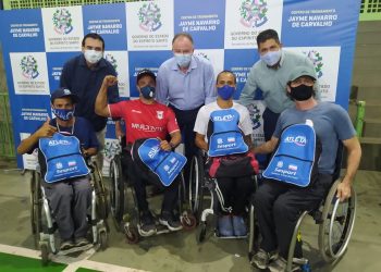 Governo do Estado realiza entrega de kits esportivos para contemplados pelo Bolsa Atleta