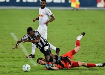 De virada, Botafogo é derrotado pelo Bragantino em casa