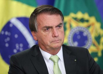 Bolsonaro sanciona MP que eleva margem do crédito consignado de servidores e aposentados