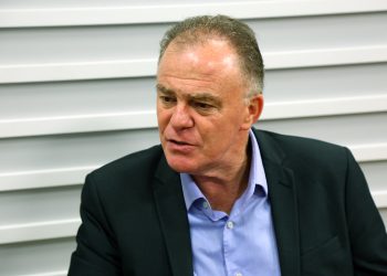Governador anuncia reajuste do valor e ampliação dos beneficiários do Cartão ES Solidário