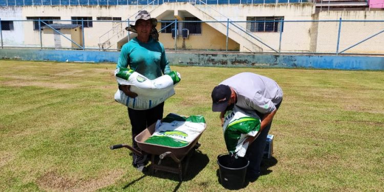 Estádio de Barra de São Francisco recebe tratamento especial 1 Estádio de Barra de São Francisco recebe tratamento especial