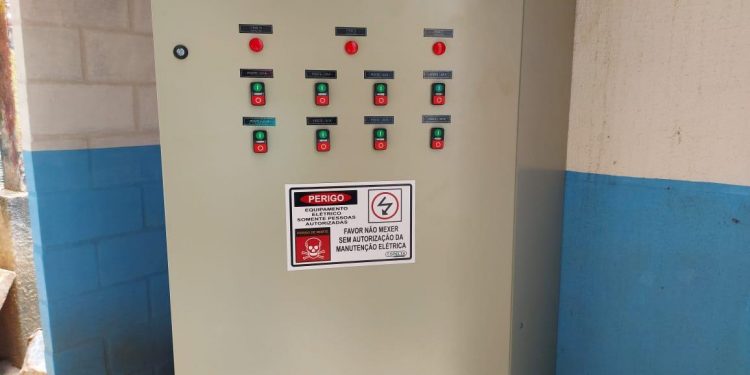 Prefeitura de Colatina autoriza instalação de quadro de energia do estádio Justiniano Mello e Silva