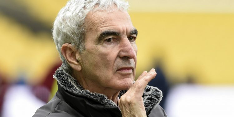 O previsível fracasso de Raymond Domenech no Nantes culminou na demissão após míseros oito jogos – e nenhuma vitória 1 O previsível fracasso de Raymond Domenech no Nantes culminou na demissão após míseros oito jogos – e nenhuma vitória