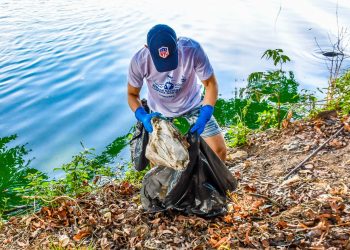 Mar Sem Lixo: voluntários se unem e realizam limpeza da Lagoa do Interlagos