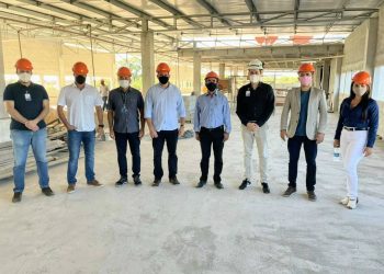 Em Aracruz, Deputado Da Vitória confirma emenda de R$ 1,55 milhão para o Hospital São Camilo