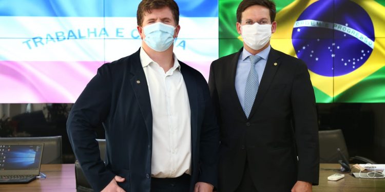 Ministro da Cidadania manifesta apoio a projeto de combate à evasão escolar