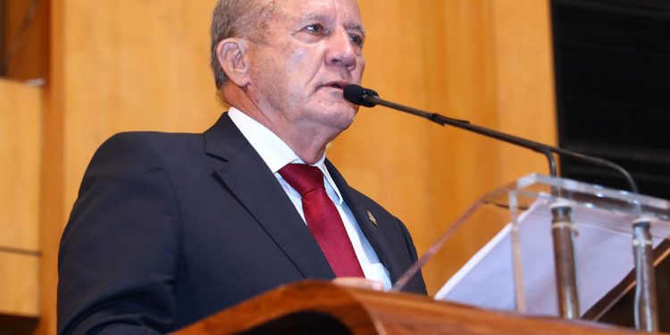 Aprovada Lei de Durão obriga empresas a especificarem cobrança de dívidas