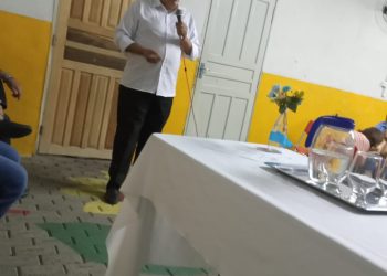Ex-vereador presta homenagem a Escola Humberto de Campos