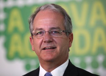 César Colnago vem a Colatina e anuncia candidatura ao governo