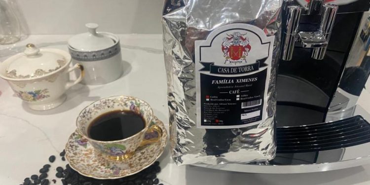 Café artesanal da família Ximenes de Rio Bananal chega aos EUA