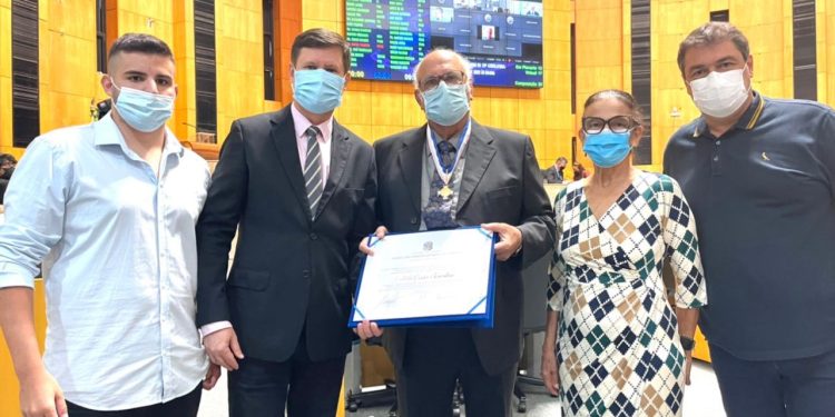 Coluna Ana de Brito – 12 e 13 de fevereiro