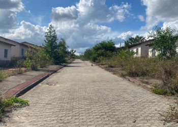 Bolsonaro libera R$ 24 milhões para conclusão de 431 casas populares em Sooretama