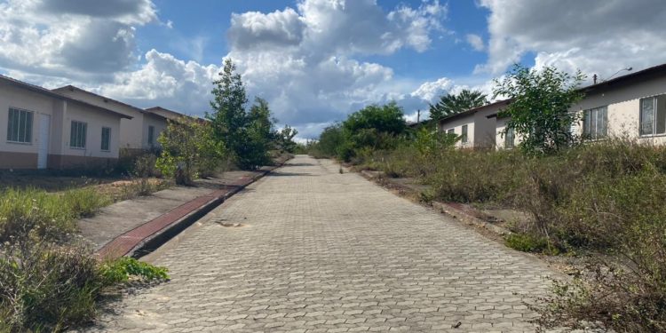 Bolsonaro libera R$ 24 milhões para conclusão de 431 casas populares em Sooretama 1 Bolsonaro libera R$ 24 milhões para conclusão de 431 casas populares em Sooretama