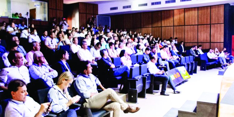 Bruno Marianelli participa da 2ª edição do Agro Business 1 Bruno Marianelli participa da 2ª edição do Agro Business