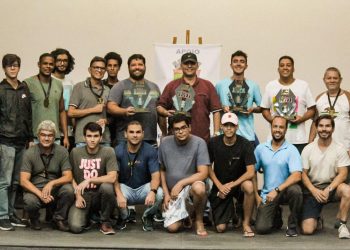 Final do Campeonato Estadual de Xadrez reúne feras da modalidade e é sucesso em Linhares
