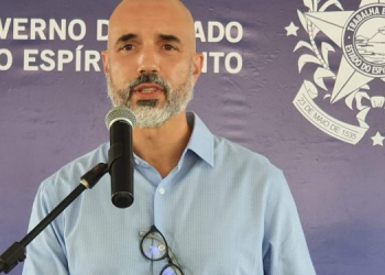Samarco/ Vale /BHP – Não pagam indenizações e bajulam os políticos