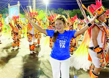 Deputada Janete de Sá quer acesso liberado nas arquibancadas em desfile das escolas de samba