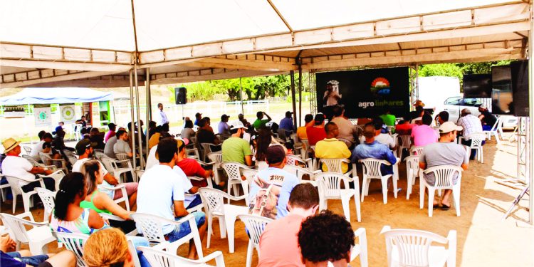 Encontro reúne produtores no Linhares Coffee em São Rafael