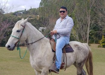 LEILOEIRO COLATINENSE ALEX PRETTI É CONVIDADO PARA GERIR GRANDES LEILÕES RURAIS NO ESTADO DE MINAS GERAI