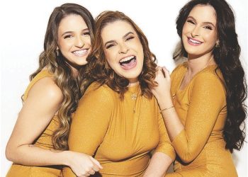 Coleção de roupa capixaba homenageia mulheres que são exemplo de maternidade e empreendedorismo
