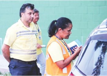 Detran-ES leva ações educativas do Maio Amarelo para as ruas e avenidas de Linhares