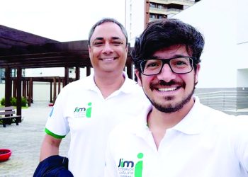 Diretor recebe mais de 8 mil na Câmara de Linhares.