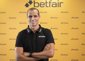 Rivaldo elogia Real Madrid após classificação heróica na Champions