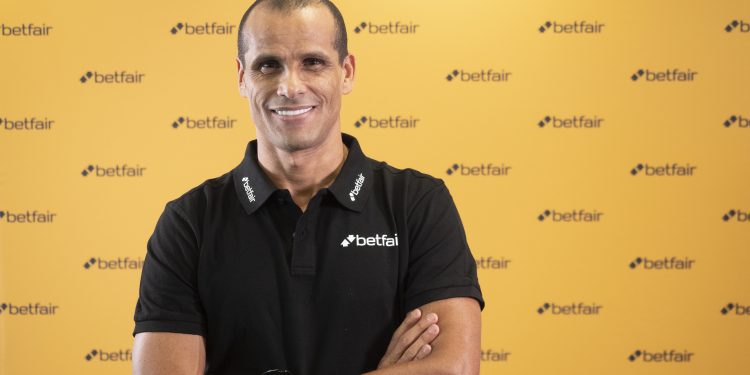 Rivaldo elogia Real Madrid após classificação heróica na Champions