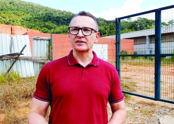 Representação de Majeski no Tribunal de Contas por transparência nas obras públicas estaduais.