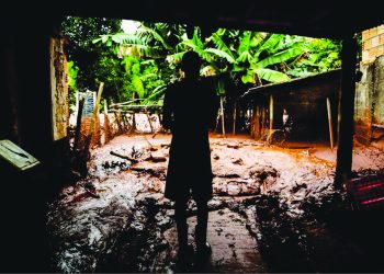Produtores revoltados com políticos, Vale e a Samarco.