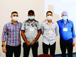 Equipe da Vigilância em Zoonoses de Baixo Guandu passa por treinamento em São Paulo. 2 UVZ de Baixo Guandu faz treinamento em SP