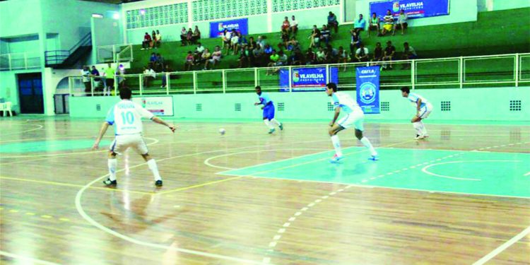 Feras do futsal em disputa nacional no Tartarugão.