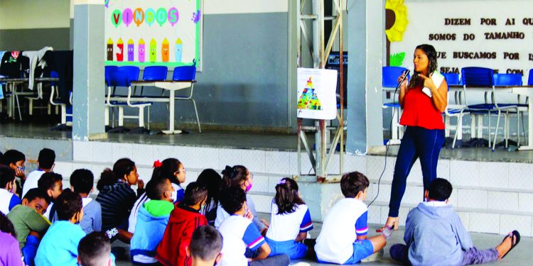 Programa Saúde na Escola reforça ações de prevenção a alunos da rede de ensino em Linhares