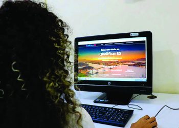 Inscrições para 10 mil vagas em cursos on-line do Qualificar ES estão abertas.