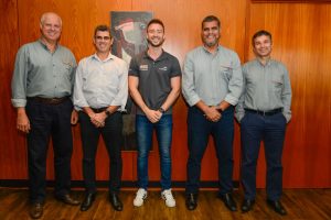 Atual campeão da Stock Car é o novo patrocinado da ArcelorMittal 2 Foto parceria Gabriel Casagrande e ArcelorMittal
